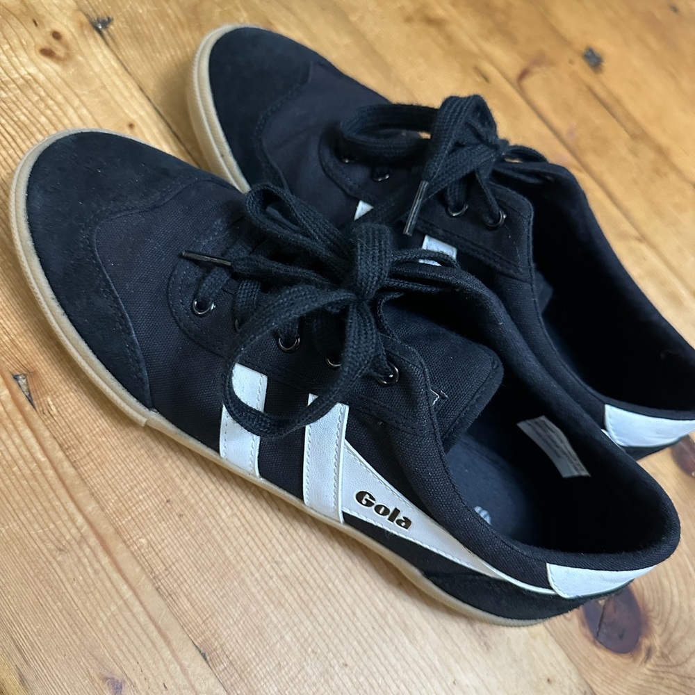Gola Badminton Sneakers size 9